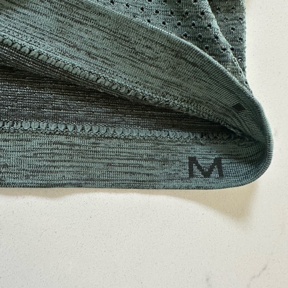 Lululemon Metal Vent Tech Half Zip - Picture 2 of 8